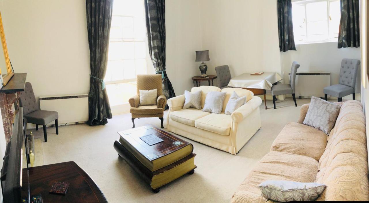 코샘 Alexander House 아파트 외부 사진