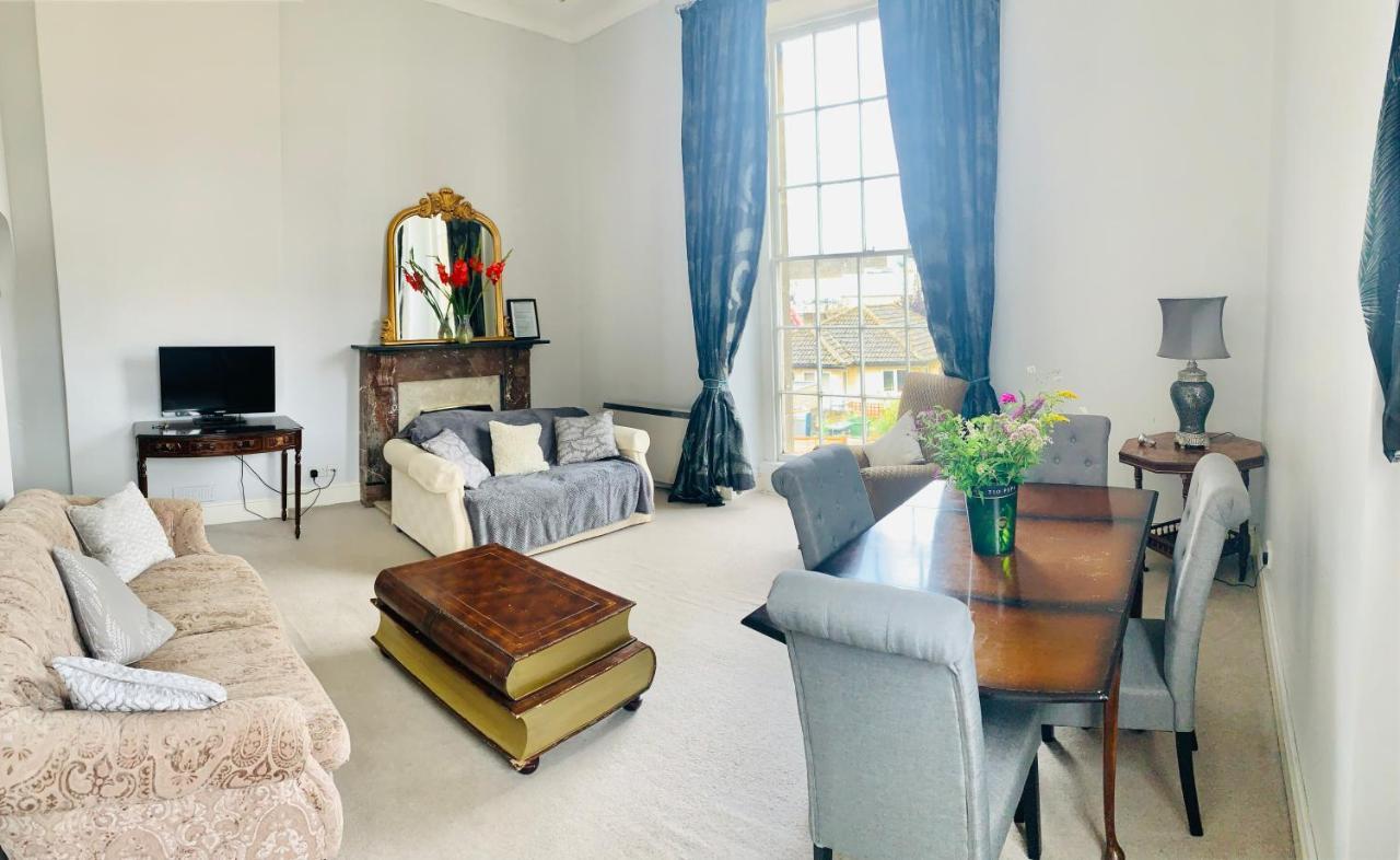 코샘 Alexander House 아파트 외부 사진
